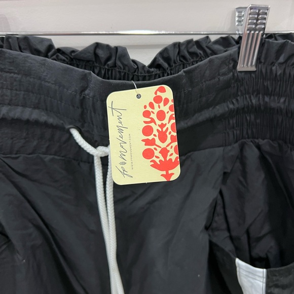 NWT Free People Movement - Champ is Here pants | Black & White Combo Medium - Picture 7 of 12